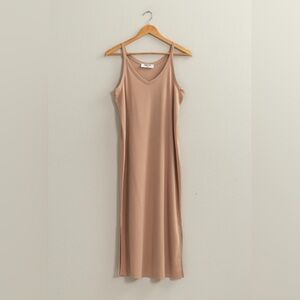 Bailey Maxi Dress Tan